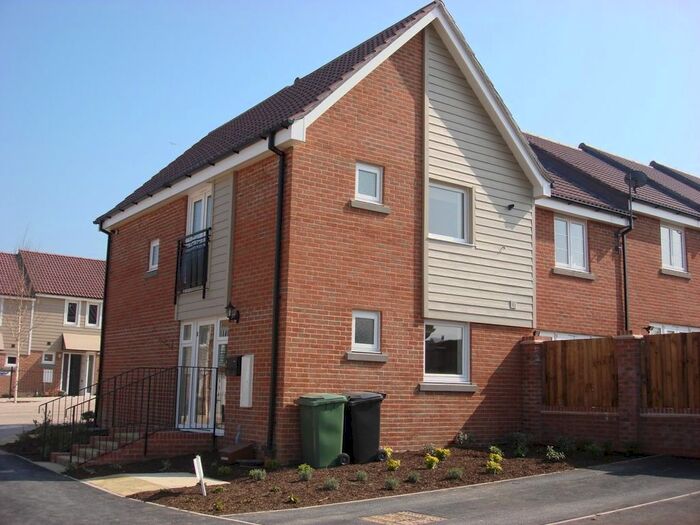 1 Bedroom Terraced House To Rent In Taplin Close, Basingstoke, RG24