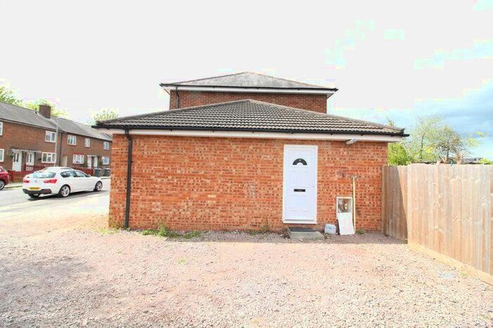 1 Bedroom Flat To Rent In Trent Road, Luton, LU3