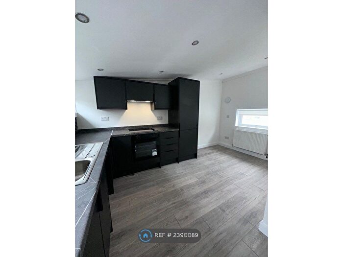 2 Bedroom Terraced House To Rent In Allanfauld Road, Glasgow, G67