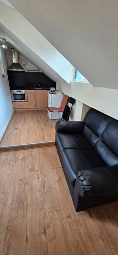 1 Bedroom Flat To Rent In Curzon Avenue, M14