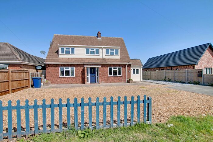 3 Bedroom Detached House For Sale In Upwell Road, March, PE15