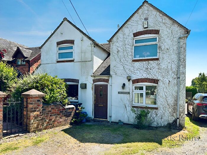 3 Bedroom Cottage For Sale In Mill Lane, Madeley, Crewe, Staffordshire, CW3