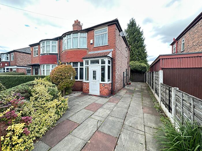 3 Bedroom Semi-Detached House To Rent In Rosslyn Road, Manchester, M16