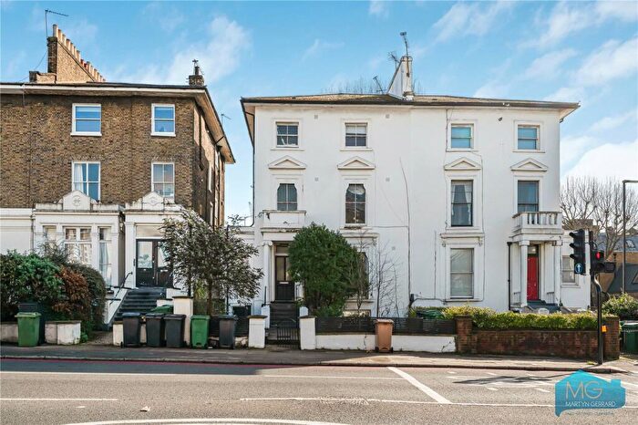 2 Bedroom Apartment For Sale In Camden Road, London, NW1
