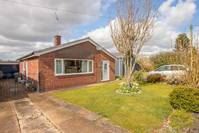 3 Bedroom Detached Bungalow For Sale In Priory Close, Sporle, PE32