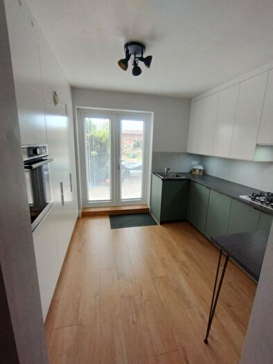 3 Bedroom End Of Terrace House For Sale In Exton Avenue, Luton, LU2