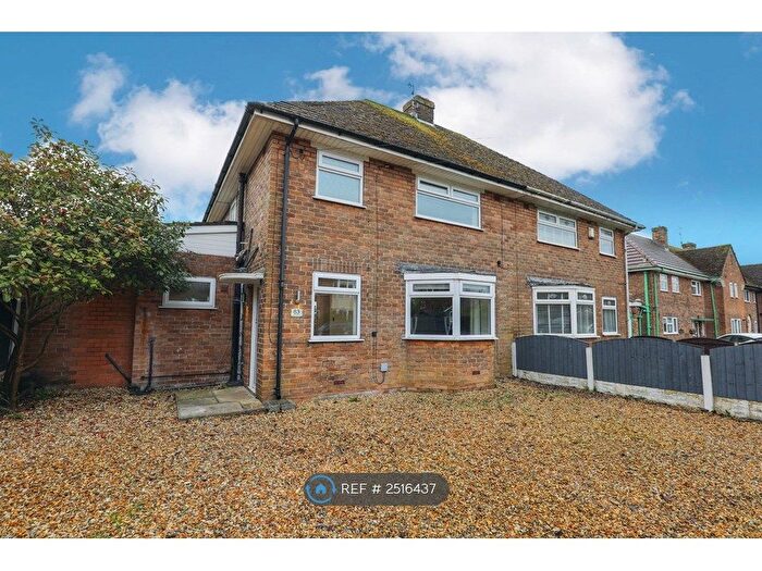 3 Bedroom Semi-Detached House To Rent In Whalley Drive, Aughton, Ormskirk, L39
