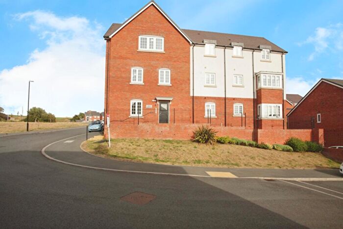 2 Bedroom Apartment For Sale In Magnolia Avenue, Rugby, CV21