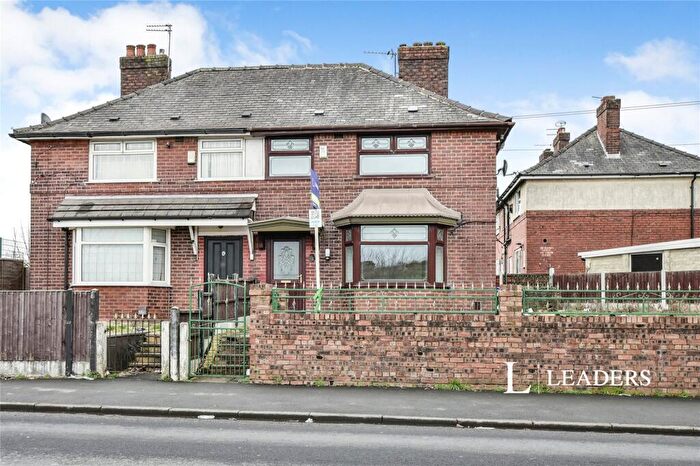 3 Bedroom Semi Detached House To Rent In Ten Acres Lane, Manchester, Greater Manchester, M40