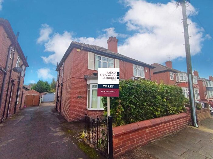3 Bedroom Semi-Detached House To Rent In Alderson Drive, Doncaster, DN2