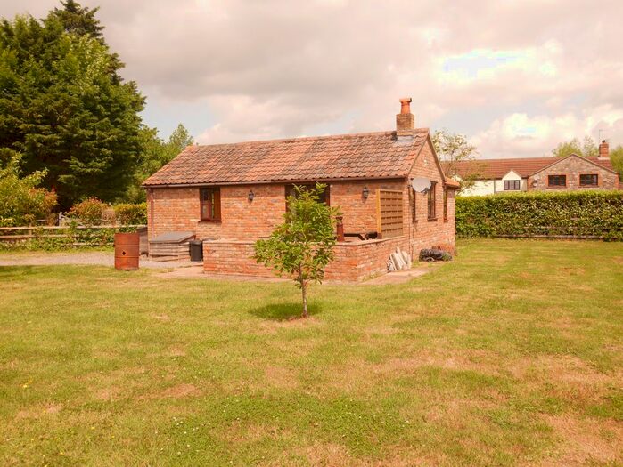 2 Bedroom Property To Rent In The City, Green Drove, Mark, Highbridge, TA9