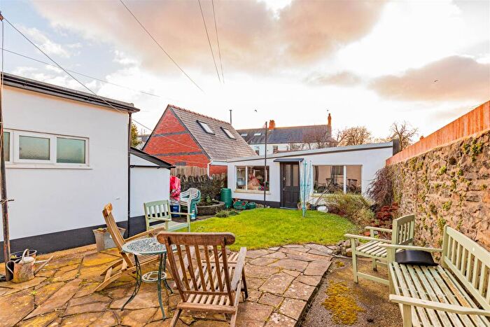 1 Bedroom Flat For Sale In Marlborough Road, Penylan, Cardiff, CF23