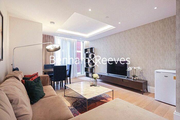 1 Bedroom Property To Rent In Strand, London, WC2R