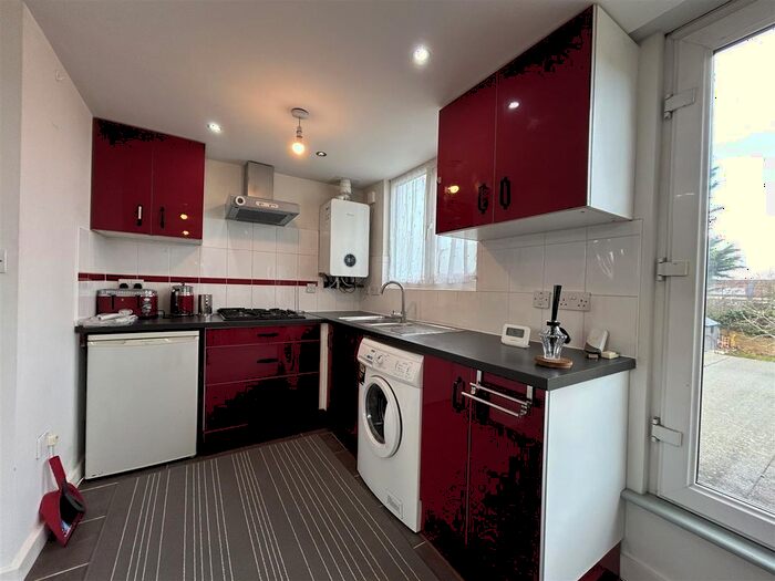 1 Bedroom Semi-Detached House To Rent In Highfield Road, London, W3