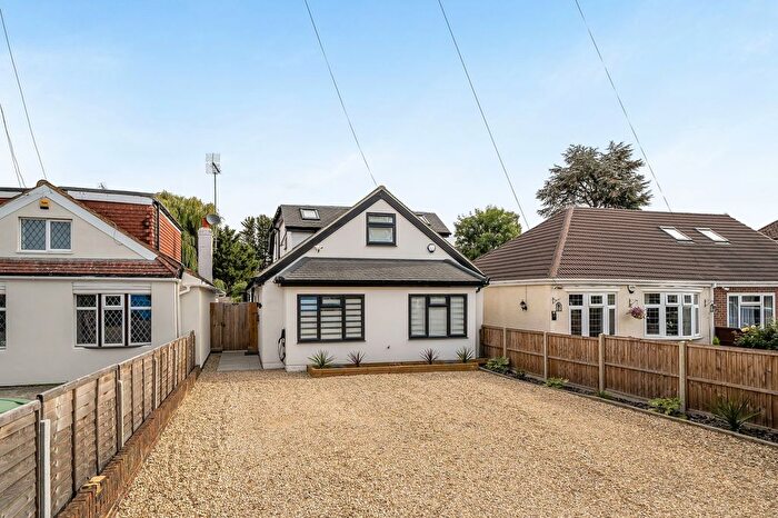 4 Bedroom Detached House For Sale In Knighton Way Lane, Denham, UB9