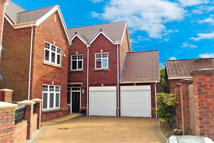 5 Bedroom Detached House To Rent In Halkin Close, Fulwood, PR2