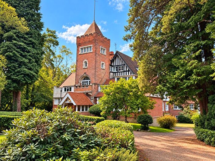 1 Bedroom Apartment To Rent In Tower Road, Hindhead, Surrey, GU26