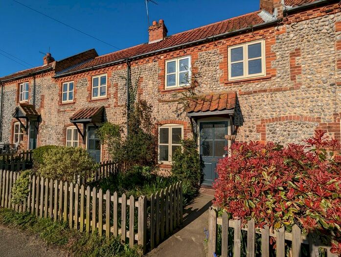 2 Bedroom Terraced House To Rent In Weybourne Road, Upper Sheringham, NR26