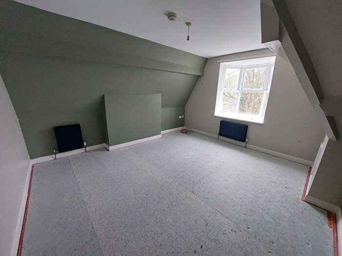 1 Bedroom Flat To Rent In Sholebroke Avenue, Leeds, LS7