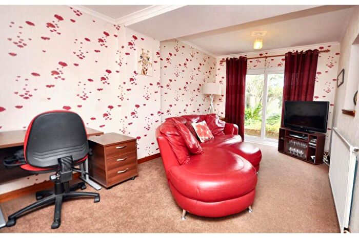 3 Bedroom Terraced House For Sale In Duff Street, Girvan, Ayrshire, KA26