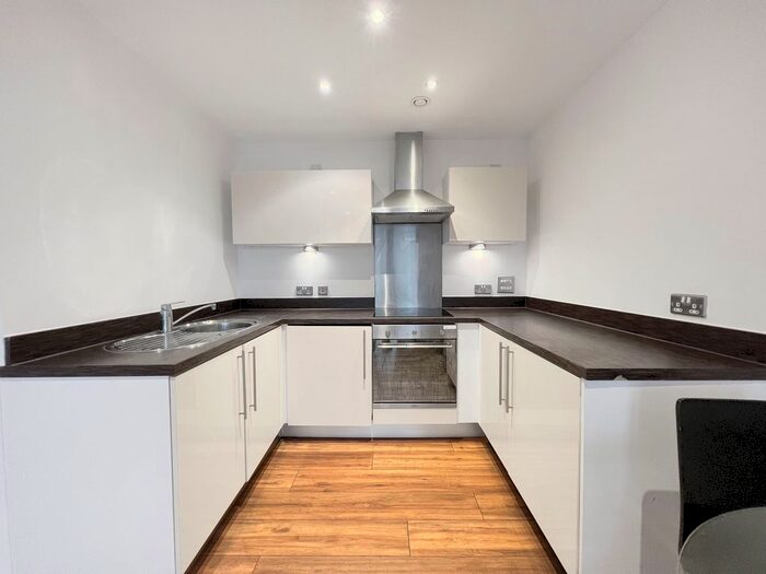 1 Bedroom Property To Rent In Montague, Gotts Road, Leeds, LS12
