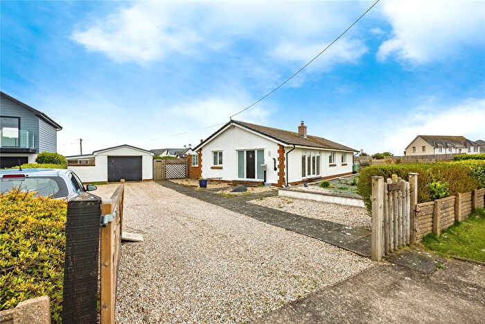 4 Bedroom Bungalow For Sale In Ynyslas, Borth, Ceredigion, SY24