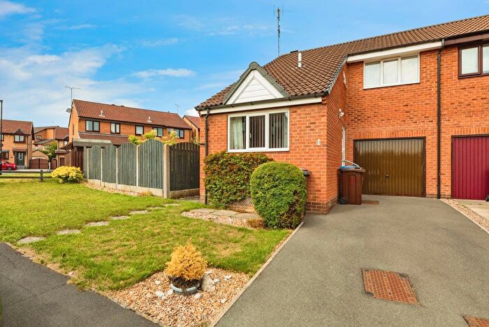 3 Bedroom Semi-Detached House For Sale In Berry Holme Drive, Chapeltown, Sheffield, South Yorkshire, S35