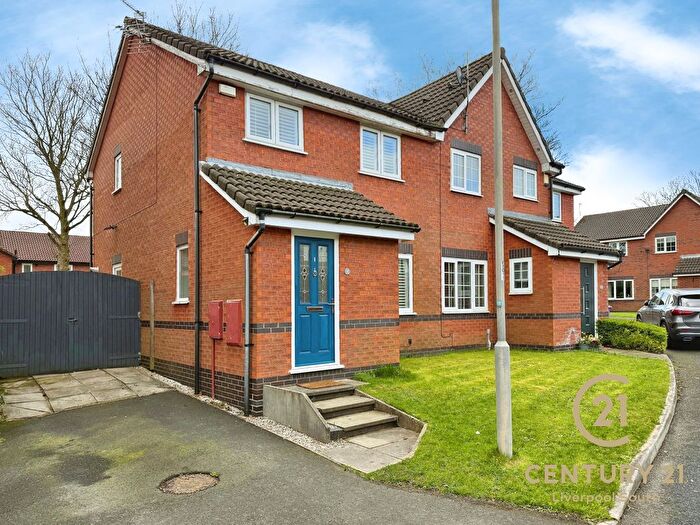 3 Bedroom Semi Detached House For Sale In Hollins Close, Wavertree, Liverpool, L15