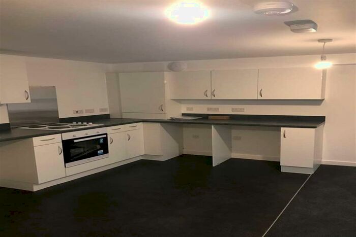 2 Bedroom Flat To Rent In Assembly Street, Leith, EH6