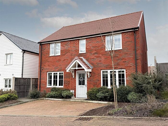 4 Bedroom Detached House For Sale In Hazel Croft, Stone Cross, Pevensey, BN24