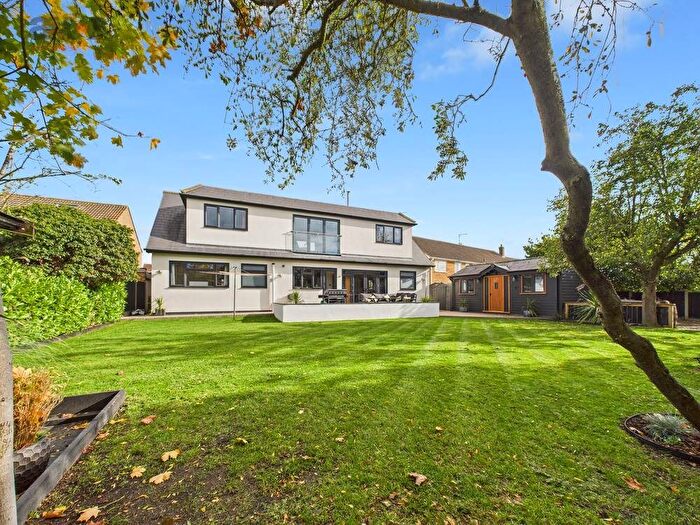 5 Bedroom Detached House For Sale In Abbey Road, Hullbridge, Hockley, Essex, SS5