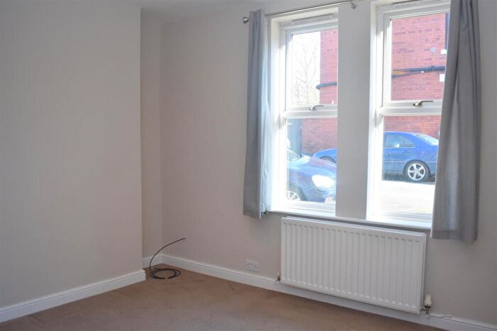 1 Bedroom Flat To Rent In Samuel Street, Crewe, CW1