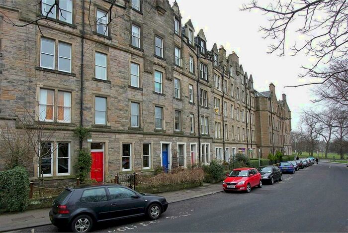 1 Bedroom Flat To Rent In , Marchmont Crescent, Edinburgh, EH9