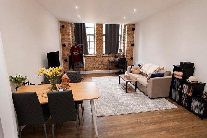 1 Bedroom Apartment To Rent In Furnished Dunster Street, Northampton, NN1