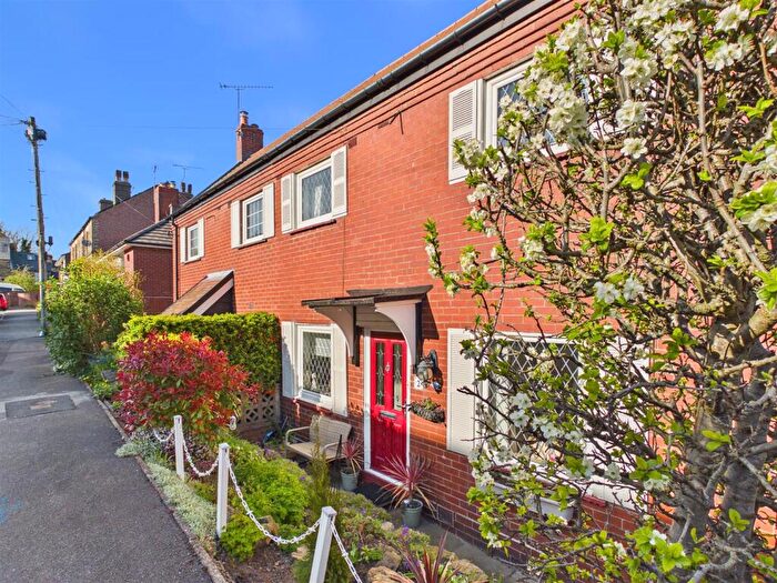 2 Bedroom Semi-Detached House For Sale In Bank House Road, Walkey, Sheffield, S6