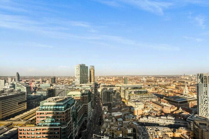 1 Bedroom Flat To Rent In Houndsditch, London, EC3A