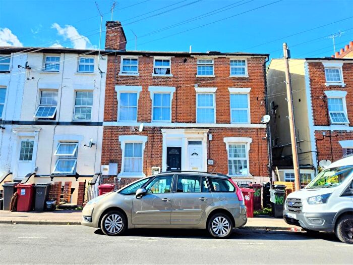1 Bedroom Flat To Rent In Waylen Street, Reading, Berkshire, RG1