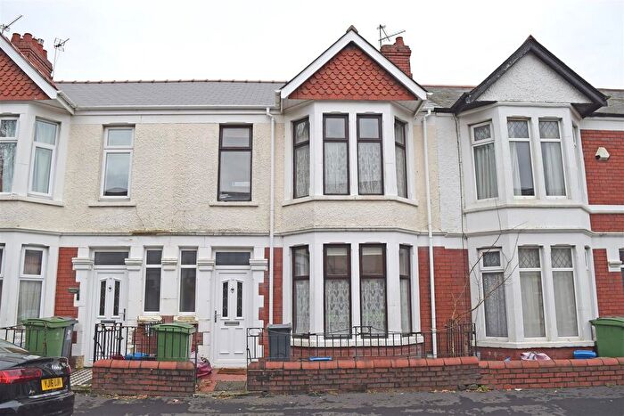 3 Bedroom Property To Rent In Longspears Avenue, Heath, Cardiff, CF14