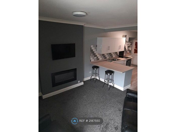 1 Bedroom End Of Terrace House To Rent In Portland Place, Darlington, DL3