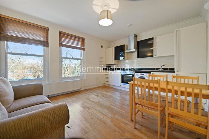 2 Bedroom Flat To Rent In Highbury New Park, London, N5