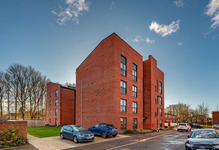 2 Bedroom Flat For Sale In Maida Street, Glasgow, G43