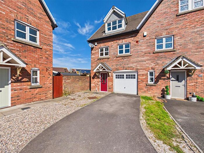 3 Bedroom Semi Detached House For Sale In Vestry Gardens, Gloucester, Gloucestershire, GL4