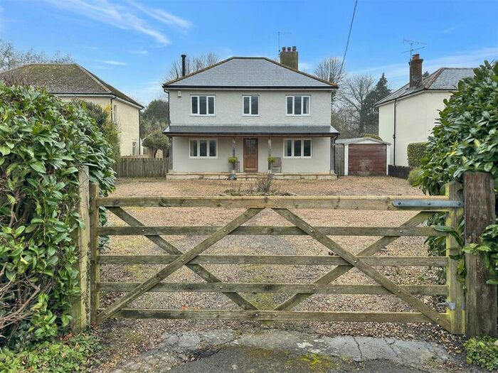 4 Bedroom Country House To Rent In Church Street, Bowerchalke, Salisbury, SP5