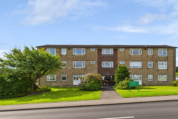 2 Bedroom Flat For Sale In Rushleigh Court, Dore Road, Dore., S17