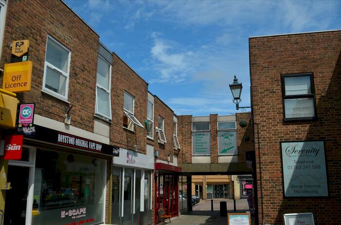 1 Bedroom Flat To Rent In Angel Pavement, Royston, SG8