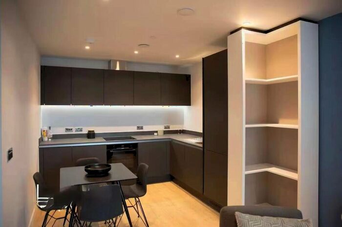 2 Bedroom Flat To Rent In Axis Tower, Whitworth Street West, Manchester, Greater Manchester, M1