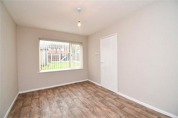 3 Bedroom End Of Terrace House For Sale In Bridle Close, Prenton, Merseyside, CH43