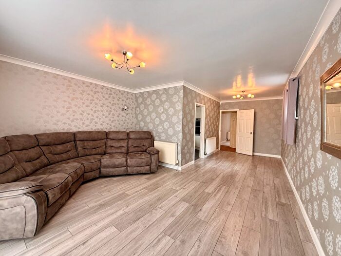 3 Bedroom Bungalow For Sale In Davenham Close, Plymouth, PL6
