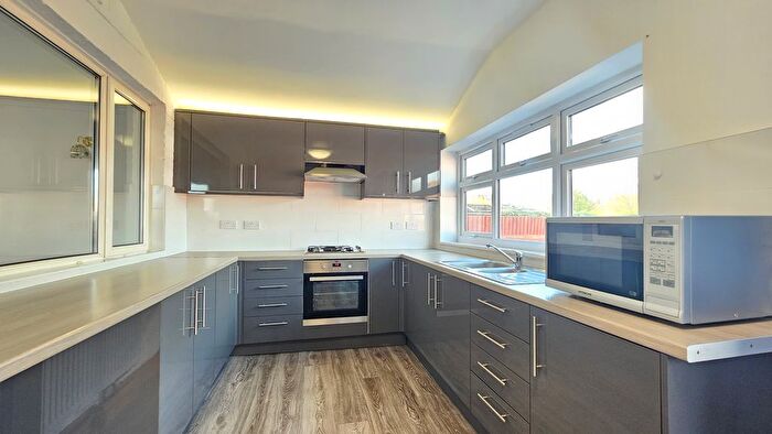 5 Bedroom Property To Rent In St. Gregorys Crescent, Gravesend, DA12