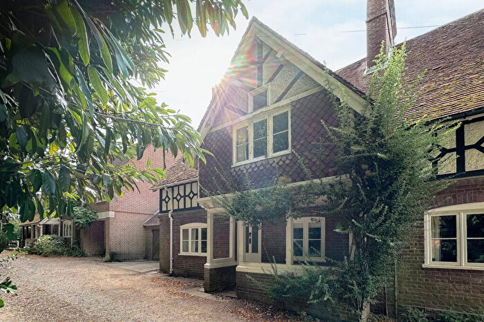 4 Bedroom Semi-Detached House For Sale In Park Street, Tring, Hertfordshire, HP23